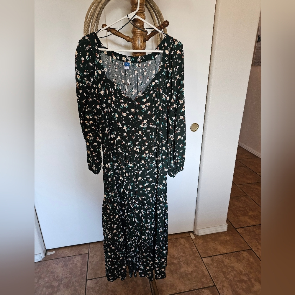 Old Navy dress